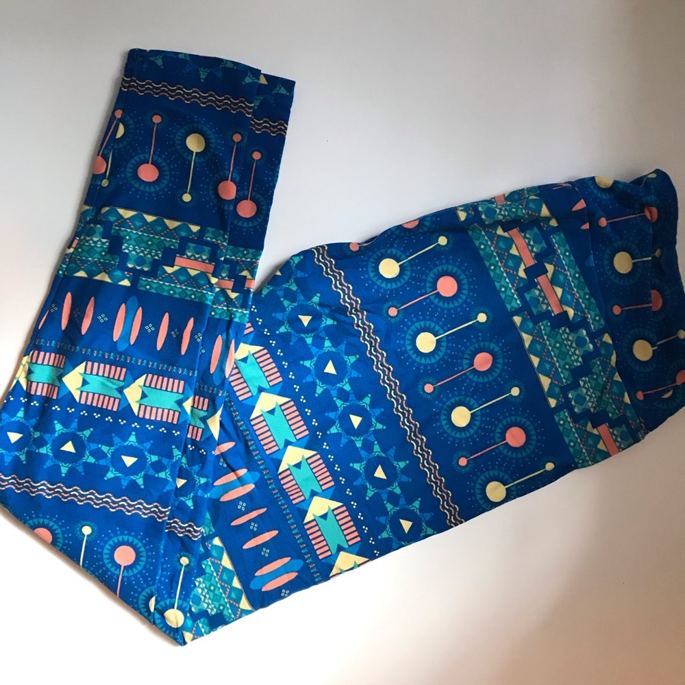 ⚡️3/$20⚡️ LULAROE leggings, OS
